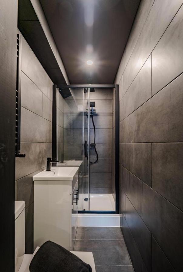 Bramble Studios - Luxury 1-Bed Serviced Suites Coventry Exterior foto